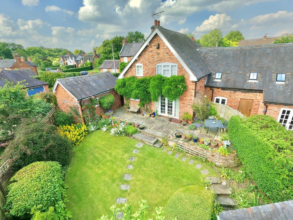 Property photo 3 of 38
