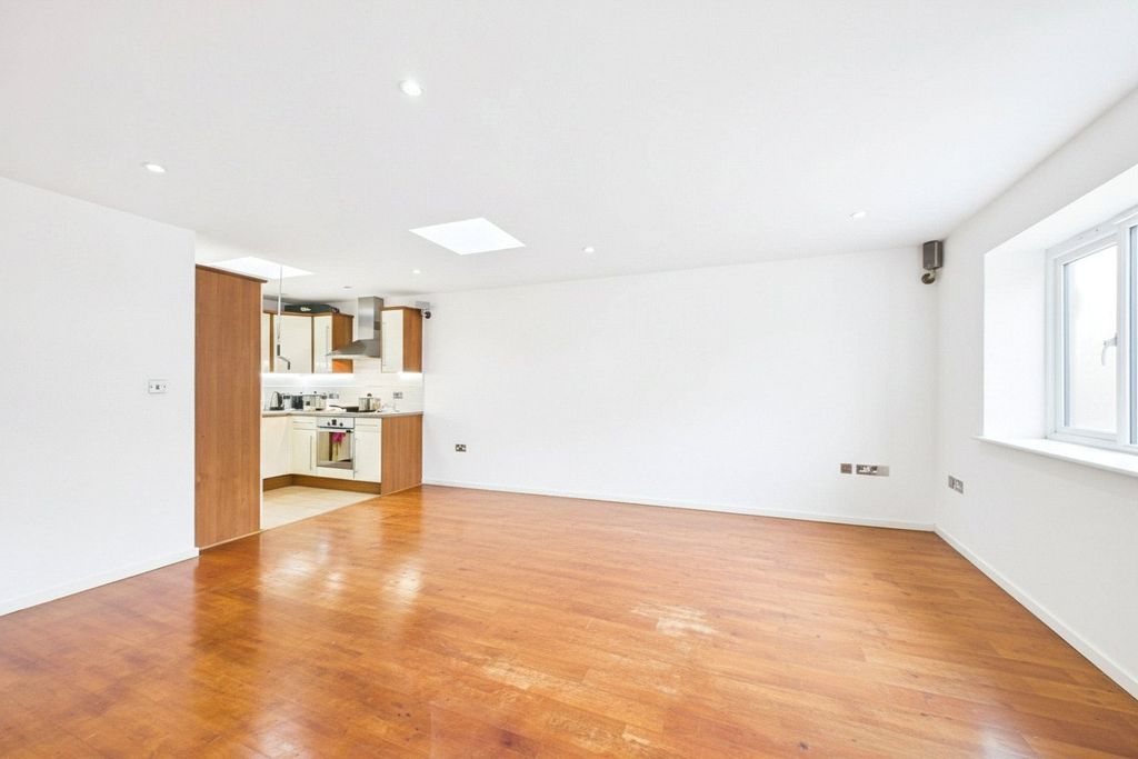 Property photo 1 of 6 Picture No. 01