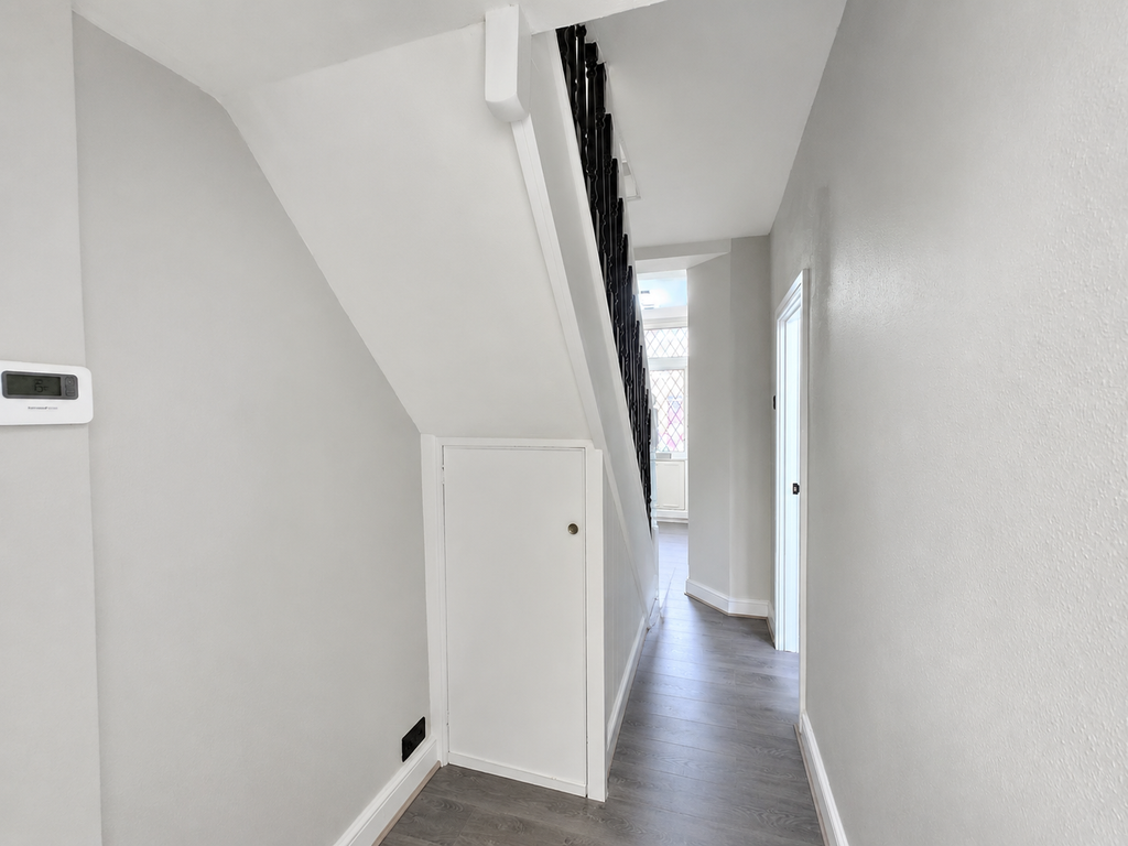 Property photo 3 of 14 3