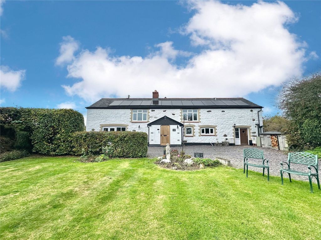 Property photo 1 of 40 Front