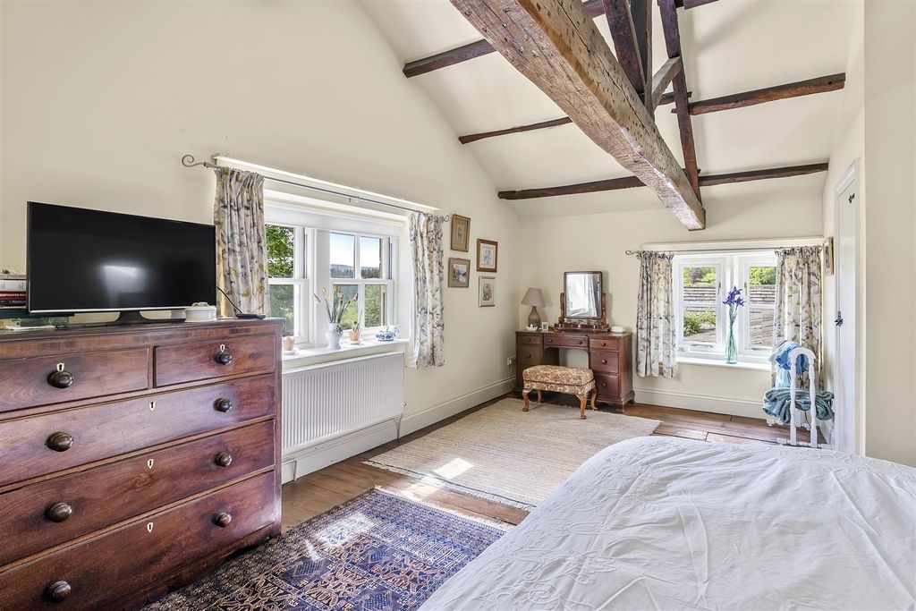 Property photo 3 of 35 Bed 1 2.Jpg