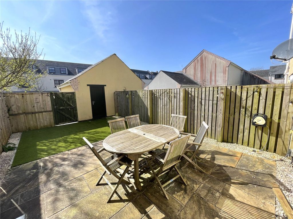 Property photo 3 of 19 Picture No. 22