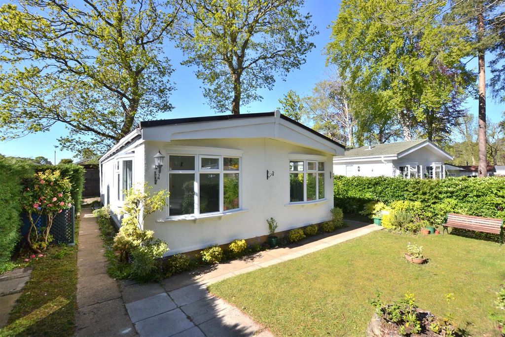 Property photo 1 of 21 Front.Jpg