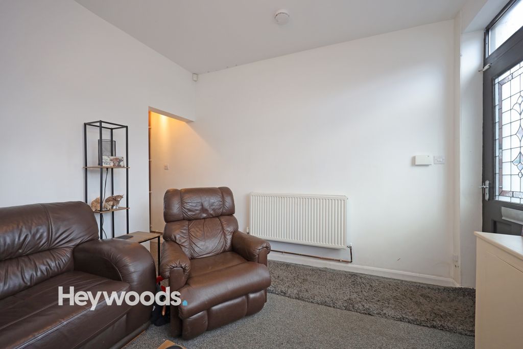 Property photo 3 of 24 0F1A8536