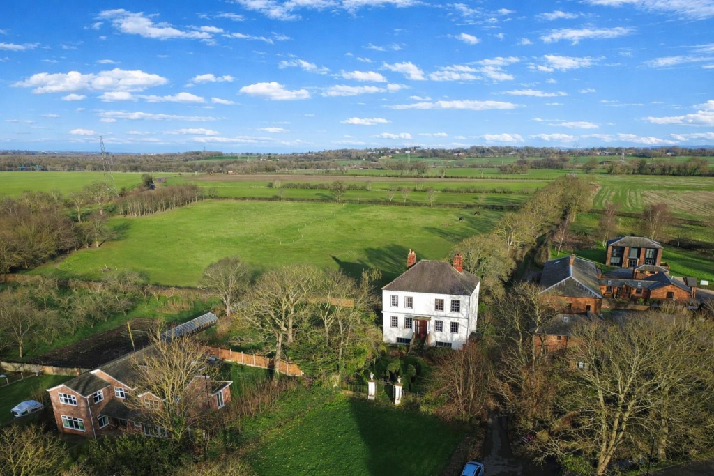 Property photo 1 of 41