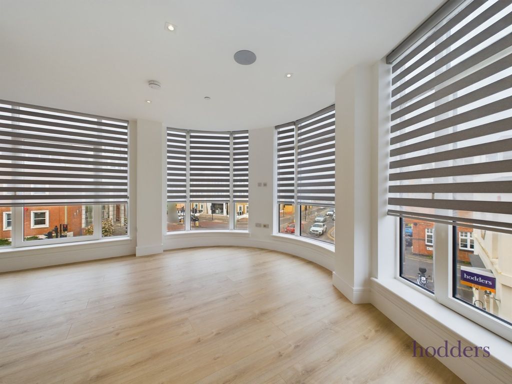 Property photo 2 of 12 Picture No. 04