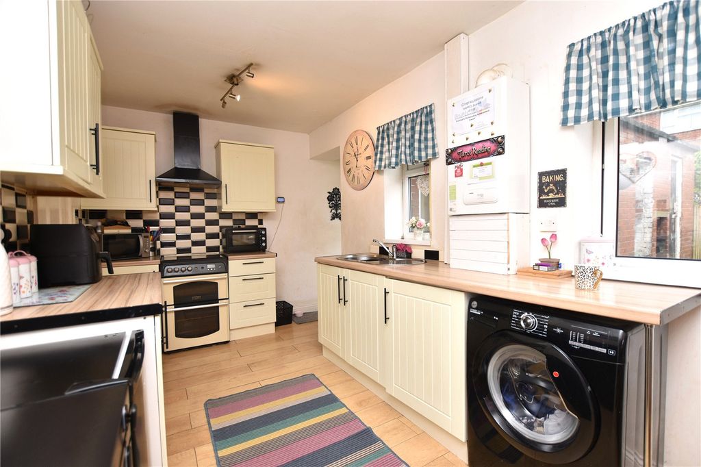 Property photo 3 of 9 Picture No. 09