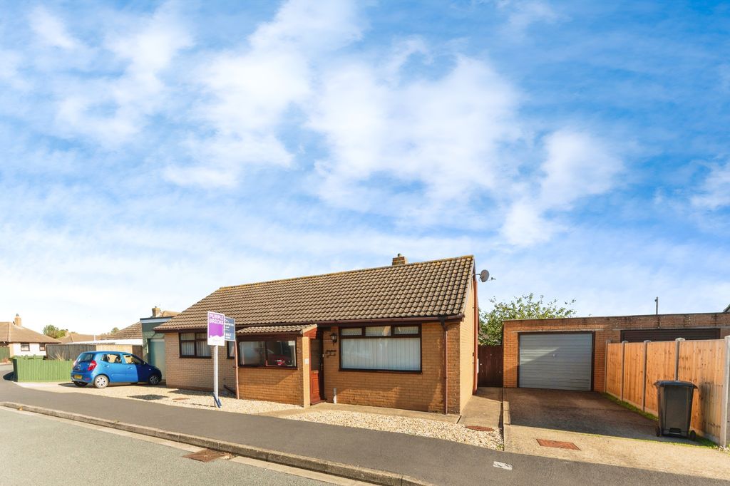 Property photo 1 of 13