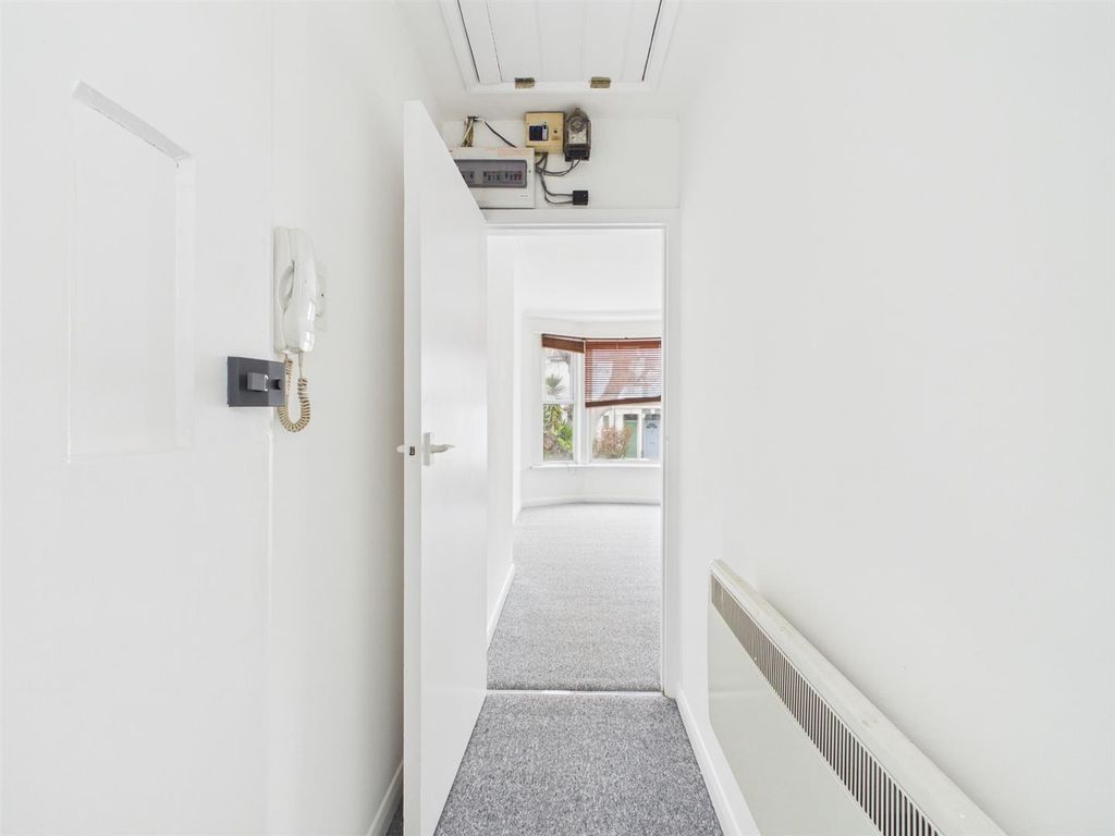 Property photo 3 of 5 Cam01968G0-Pr0258-Still003.Jpg