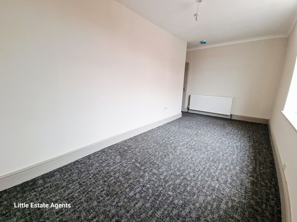 Property photo 2 of 6 Photo 2