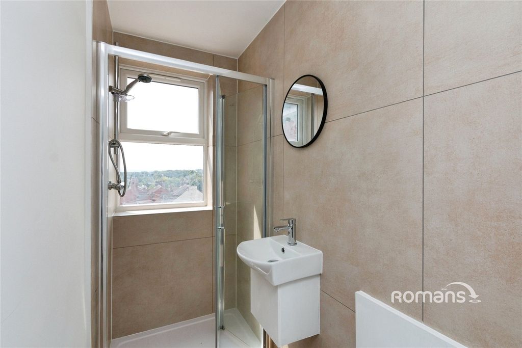 Property photo 2 of 6 Picture No. 09