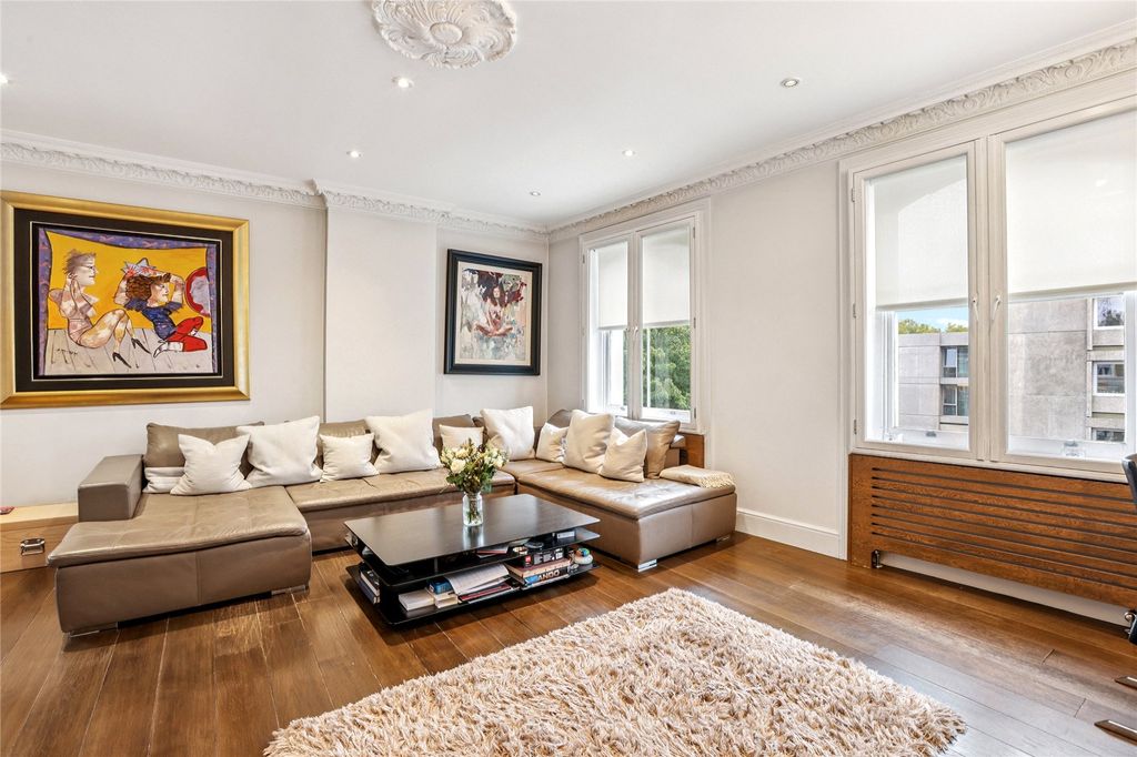 Property photo 3 of 14 Reception Room