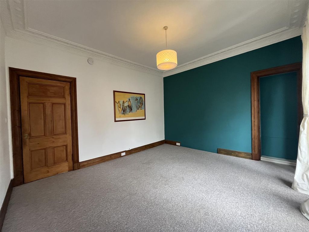 Property photo 3 of 14 3.Jpg