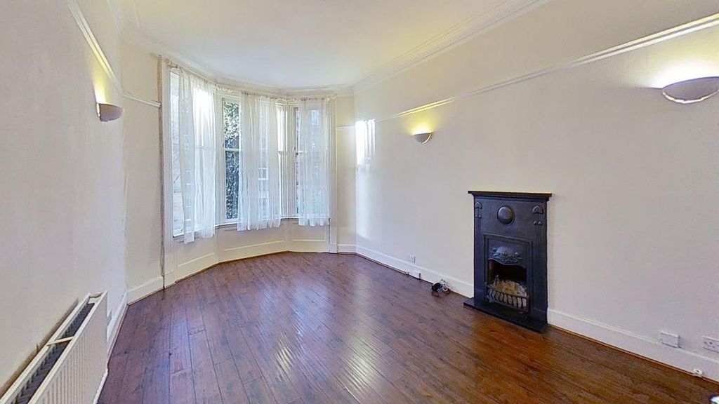 Property photo 2 of 9 Photo 2