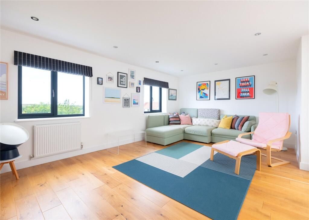 Additional image 4 of 4 bed detached house for saleGrenville Road, Padstow PL28