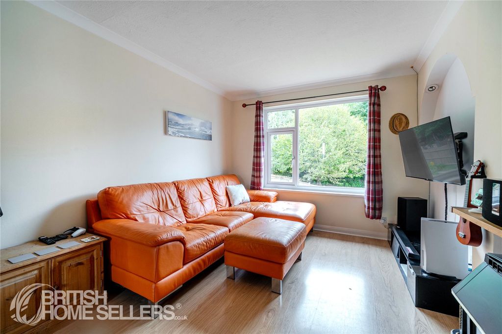 Property photo 2 of 10 Picture No. 02