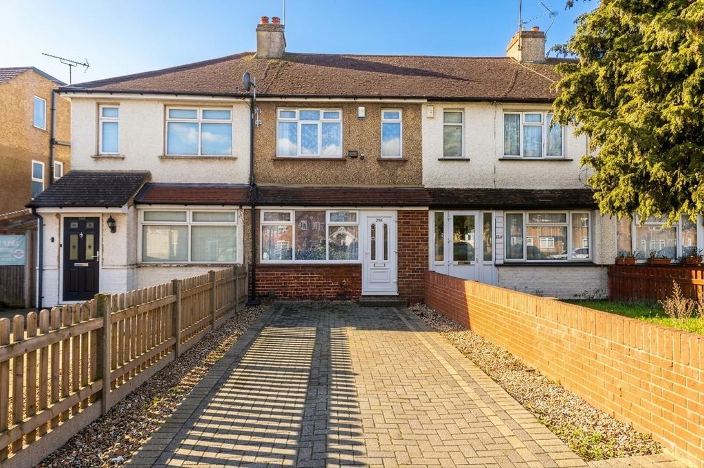 Property photo 1 of 10 Front