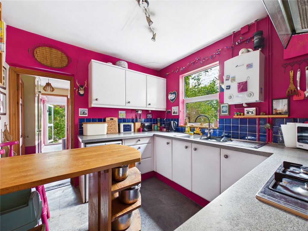 Property photo 2 of 10 Picture No. 04