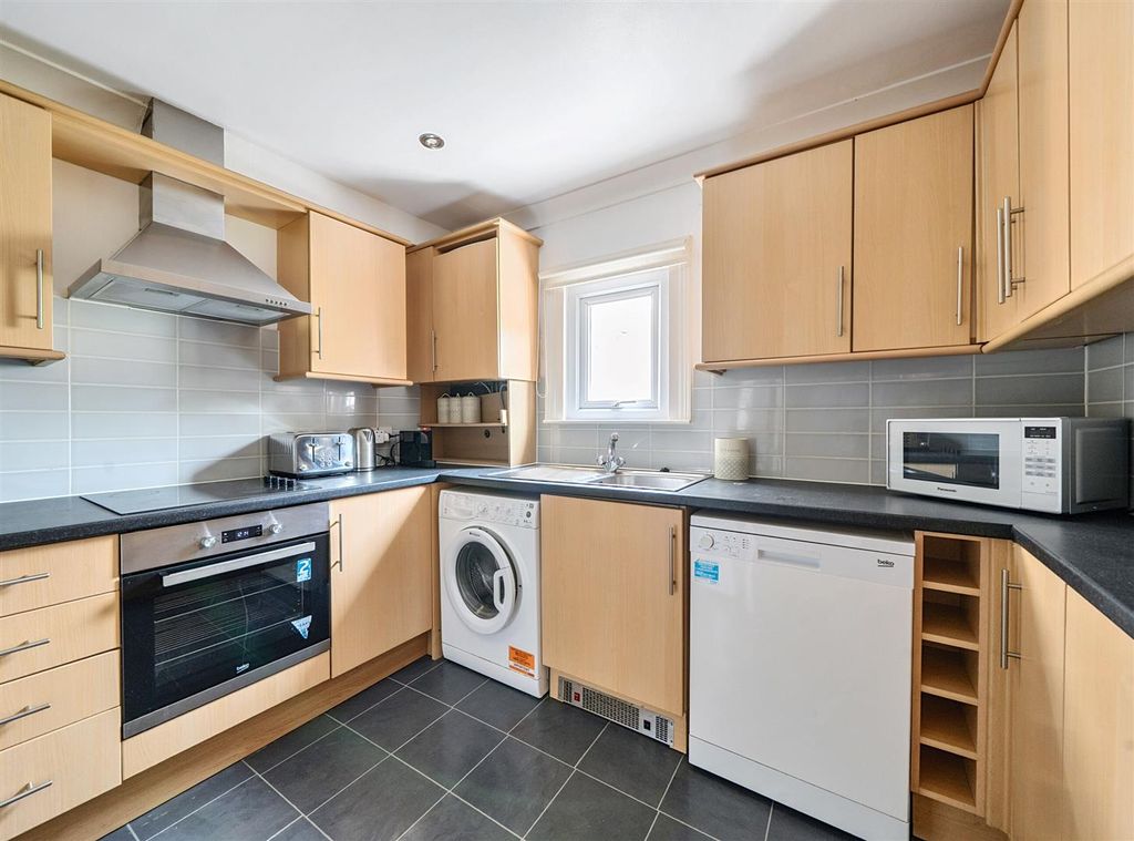 Property photo 3 of 8 19462576 (6).Jpg