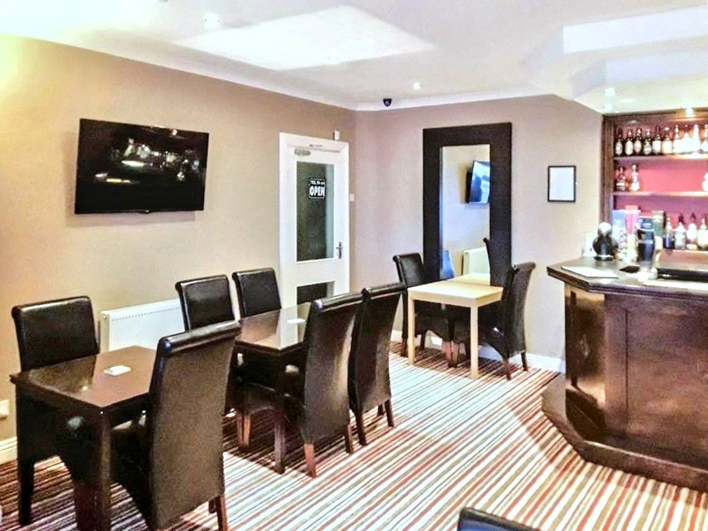 Property photo 3 of 27