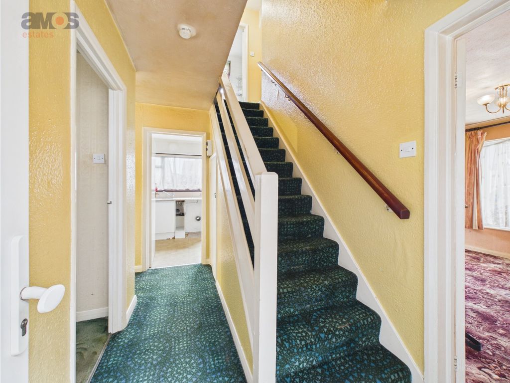 Property photo 3 of 20 4474694