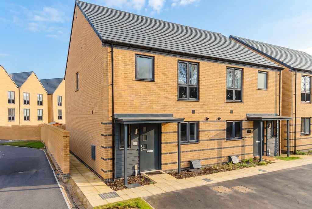 Property photo 1 of 18 4679240