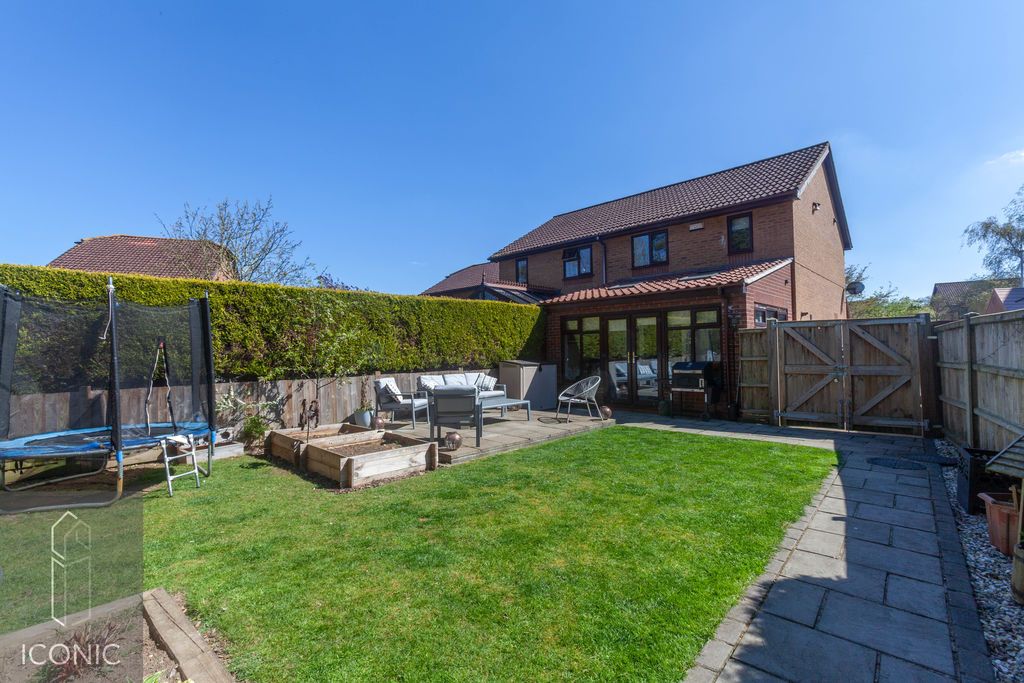 Property photo 2 of 13 Photo 5