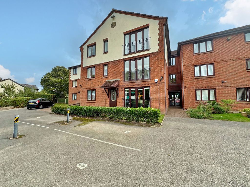 Property photo 3 of 16 Photo 15