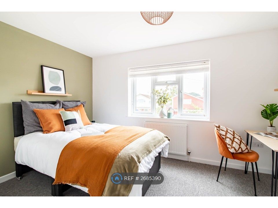 Property photo 1 of 11 Superb Ensuite Room