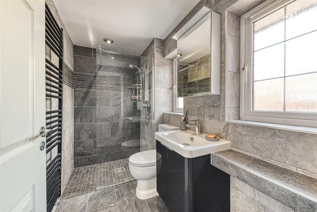Additional image 17 of 5 bed detached house for saleCoppicewood Drive, Littleover, Derby DE23