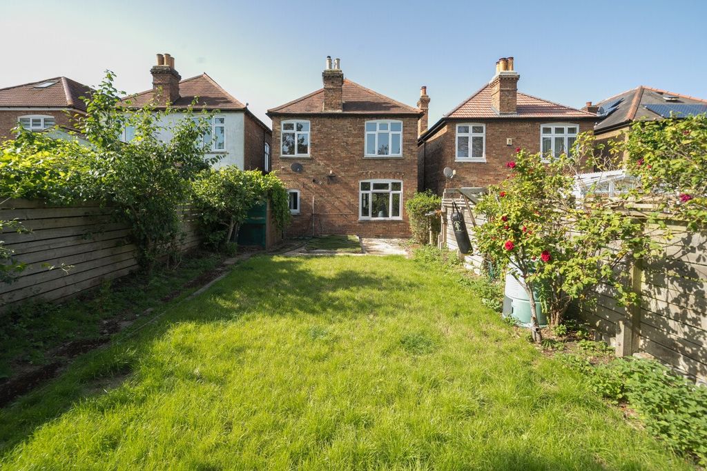 Property photo 2 of 21 Picture No. 07