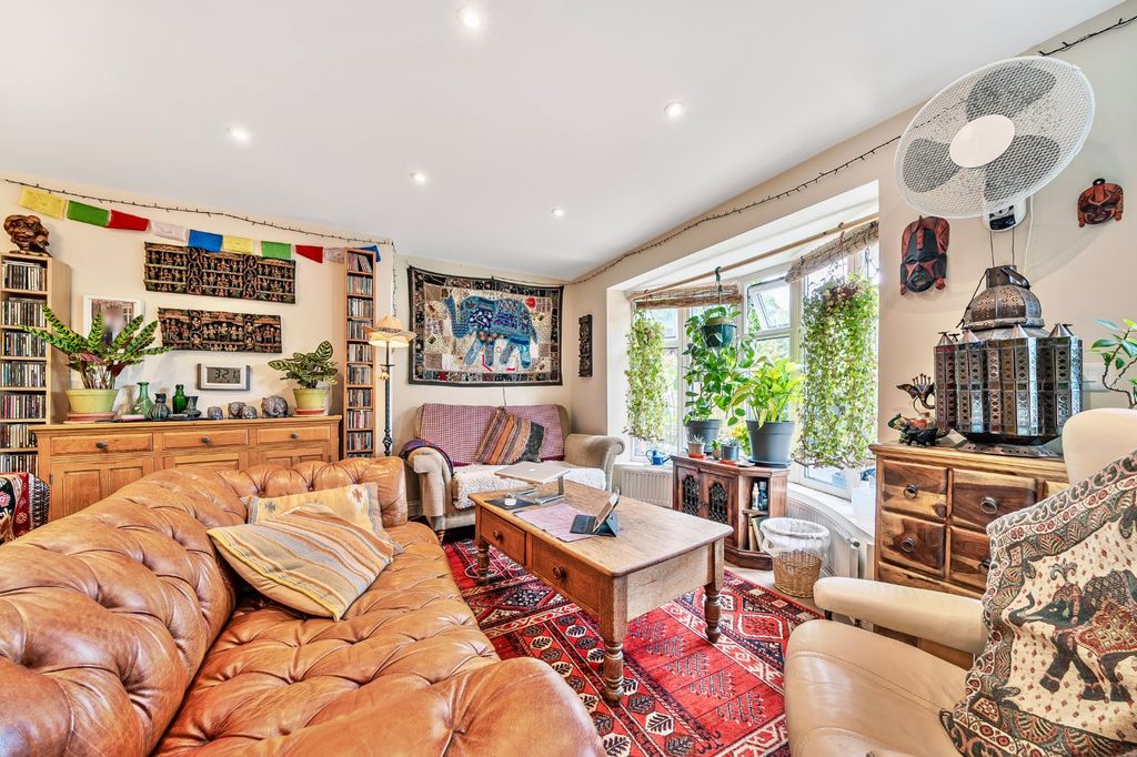 Property photo 3 of 14 Picture No. 23