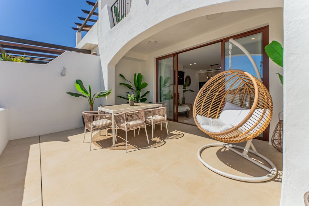 Property photo 2 of 30