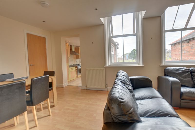 Property photo 3 of 12 Photo 12