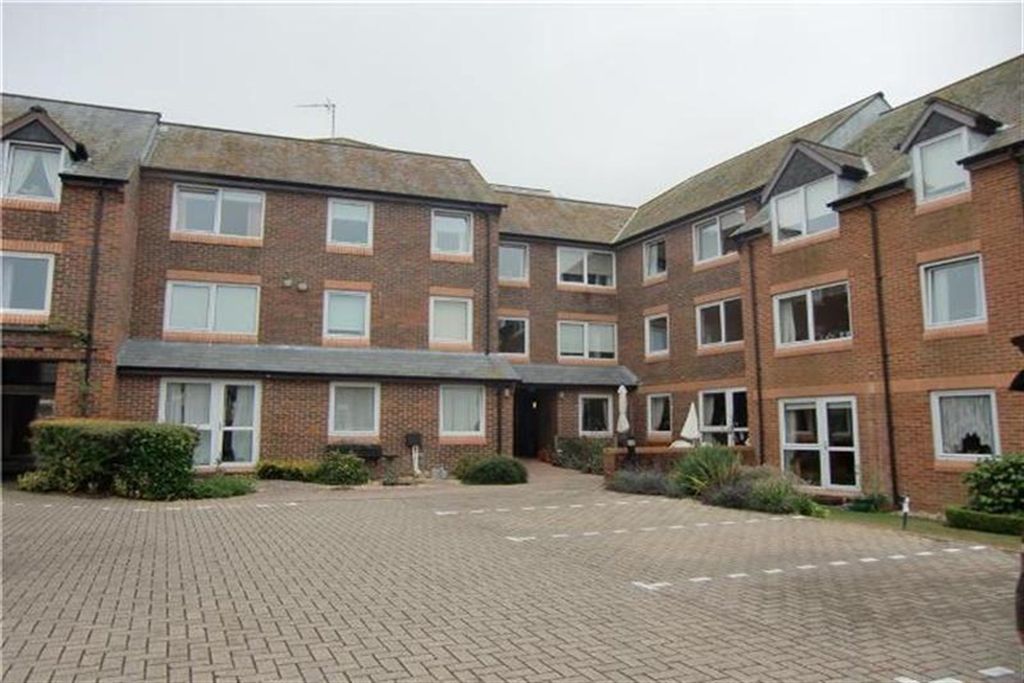 Property photo 1 of 9 (Main)