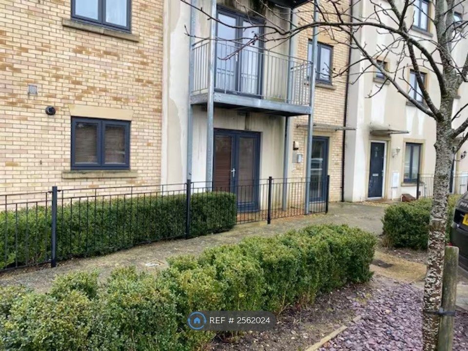 Property photo 1 of 35