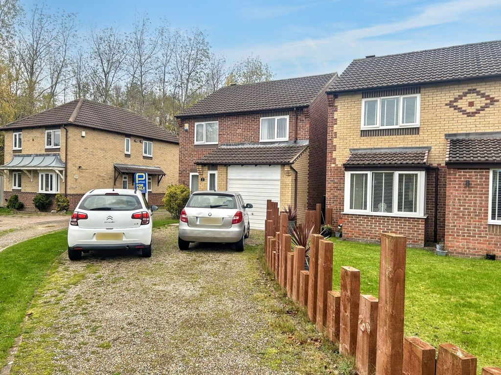 Property photo 1 of 21