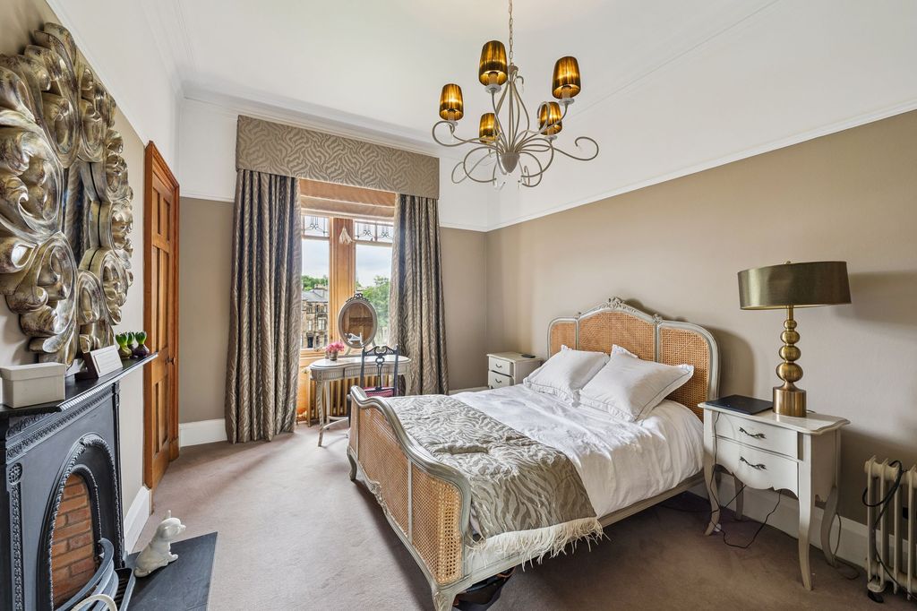 Additional image 20 of 5 bed town house for saleKings Gate, 33 Victoria Crescent Road, Dowanhill, Glasgow G12