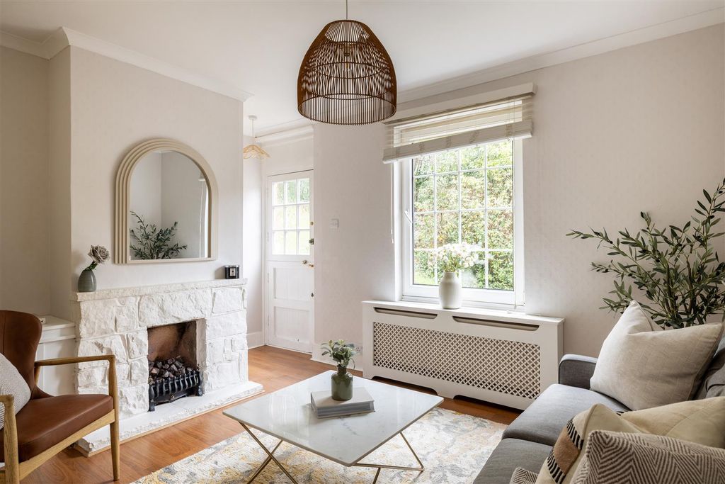 Property photo 2 of 22