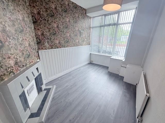 Property photo 2 of 17 Front Reception Room.Jpg