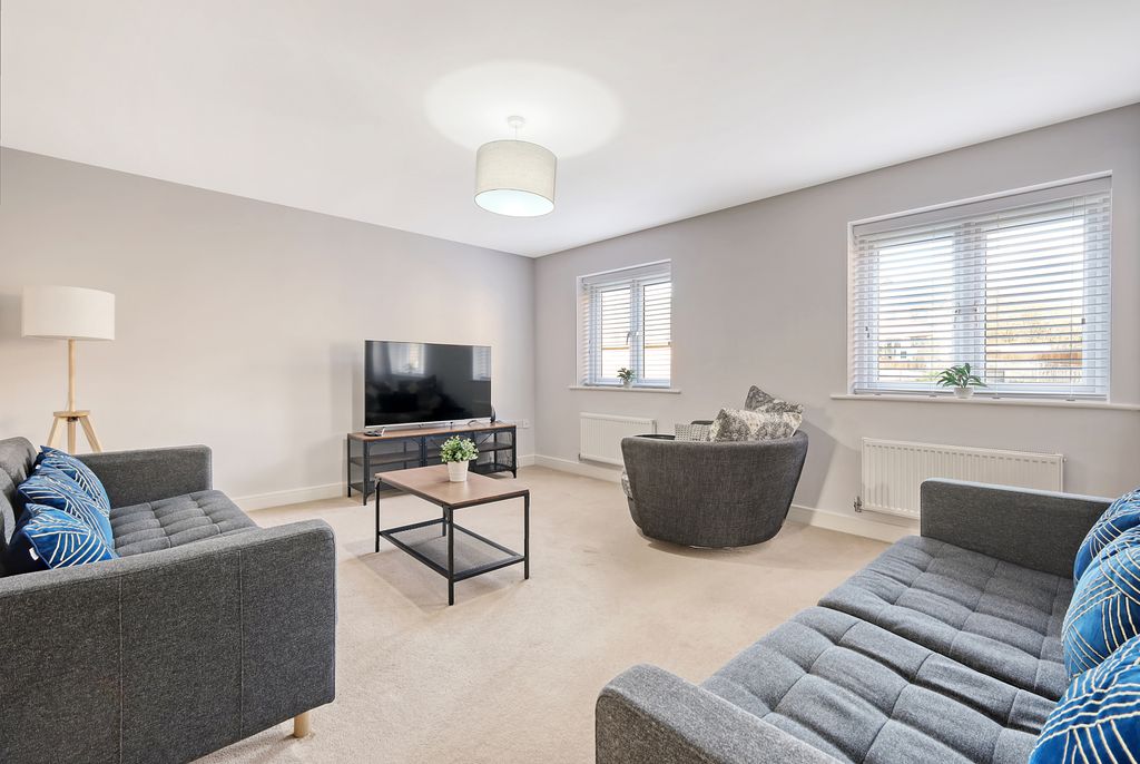 Property photo 2 of 24 Gallery