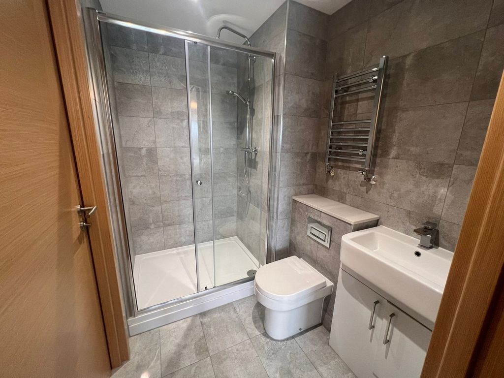 Property photo 3 of 11 Picture No. 19