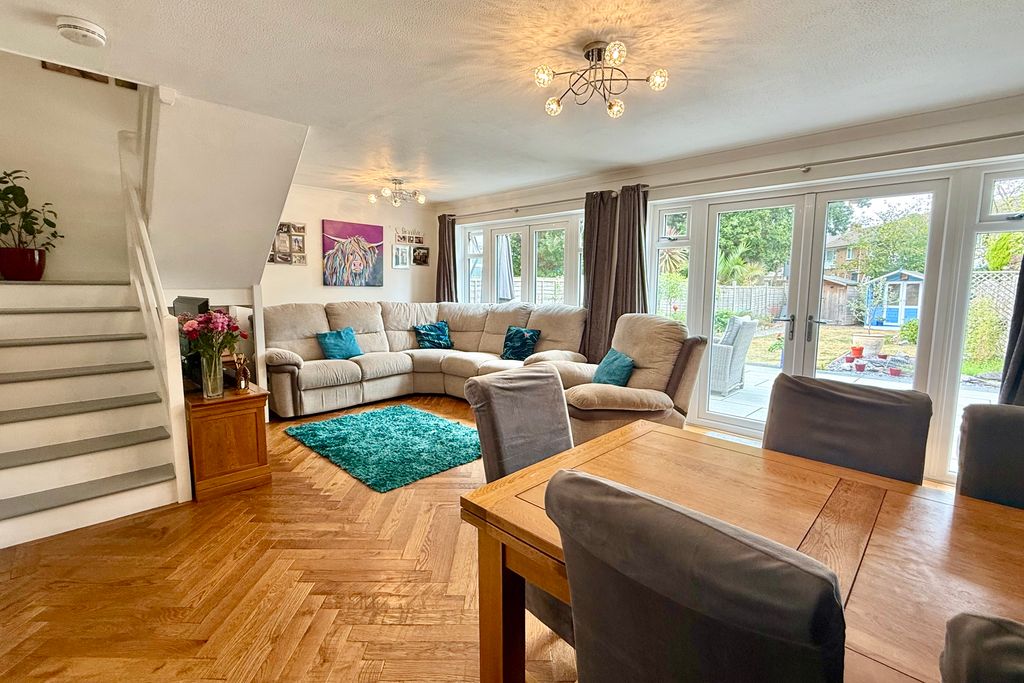 Property photo 3 of 25 Img_7478
