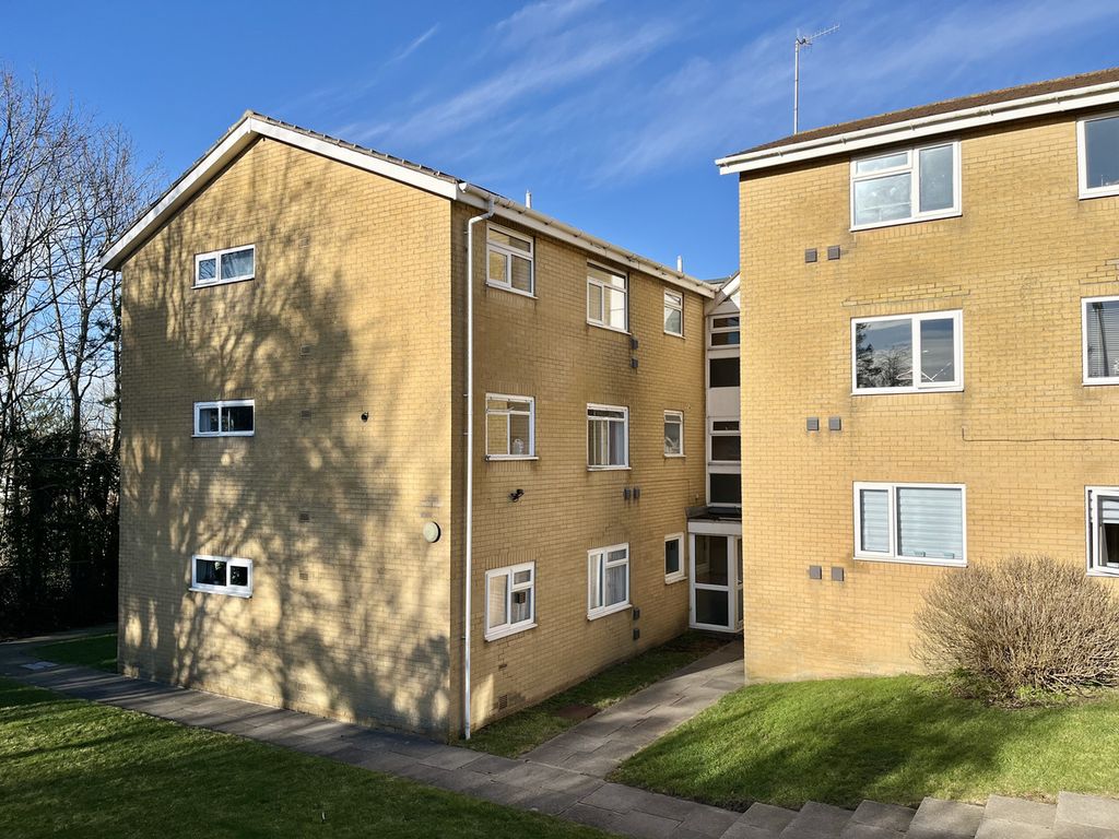 Property photo 3 of 9