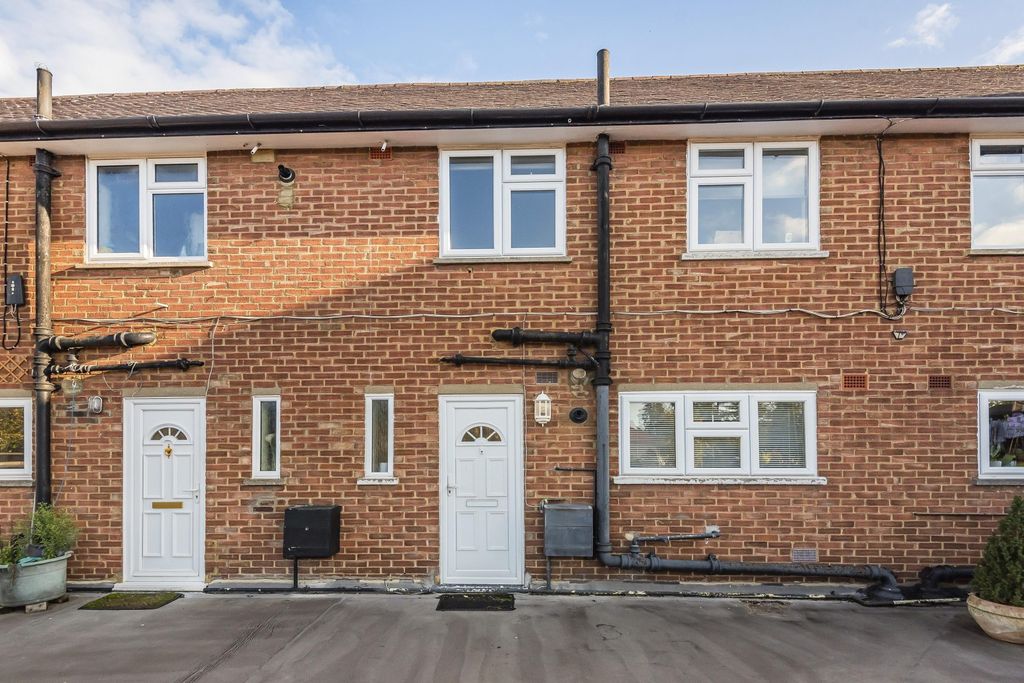 Property photo 1 of 10 Main Image (Main)