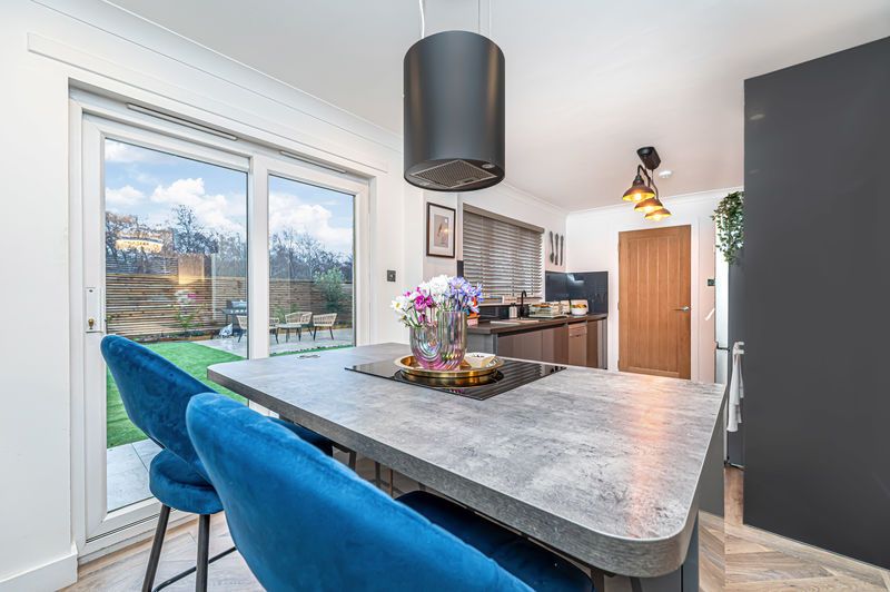 Property photo 2 of 34 Dining Kitchen