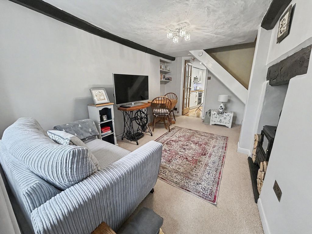 Property photo 3 of 23