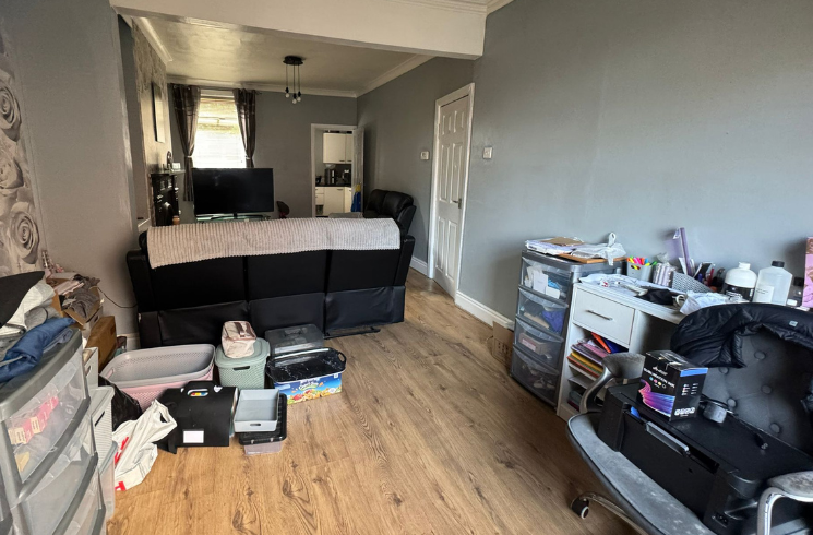 Property photo 3 of 8