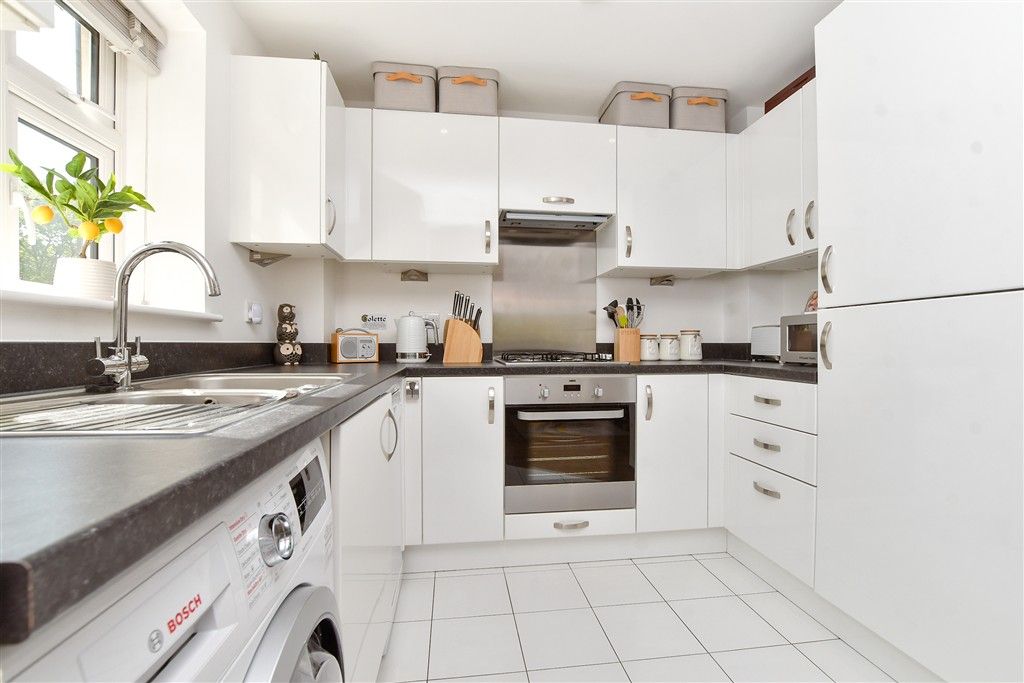 Property photo 1 of 14 Kitchen / Living Room