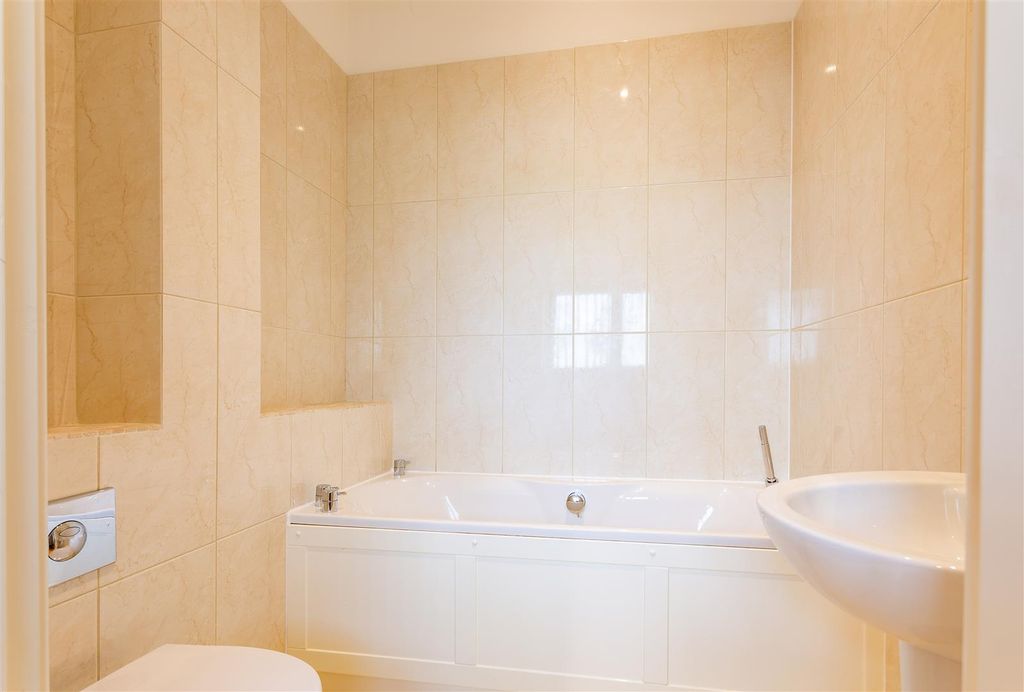 Additional image 6 of 2 bed flat for saleForty Foot Way, West Bay, Bridport DT6